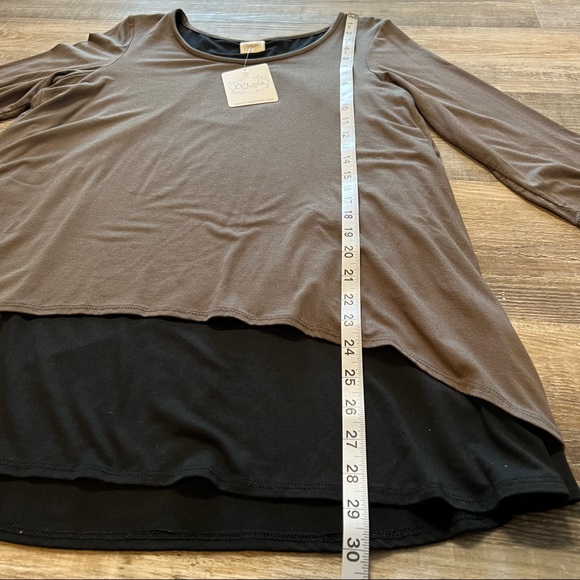 NWT Et’ Lois tunic top Medium - Picture 4 of 9